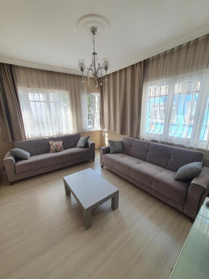 Efe Apart Hotel Istanbul Bagian luar foto