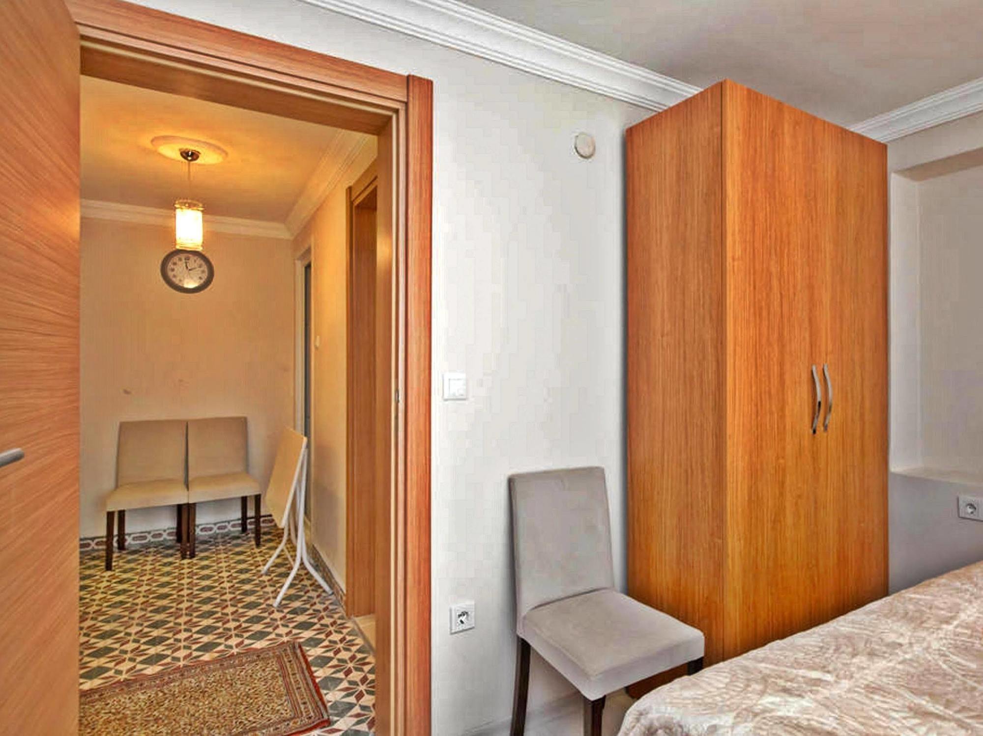 Efe Apart Hotel Istanbul Bagian luar foto